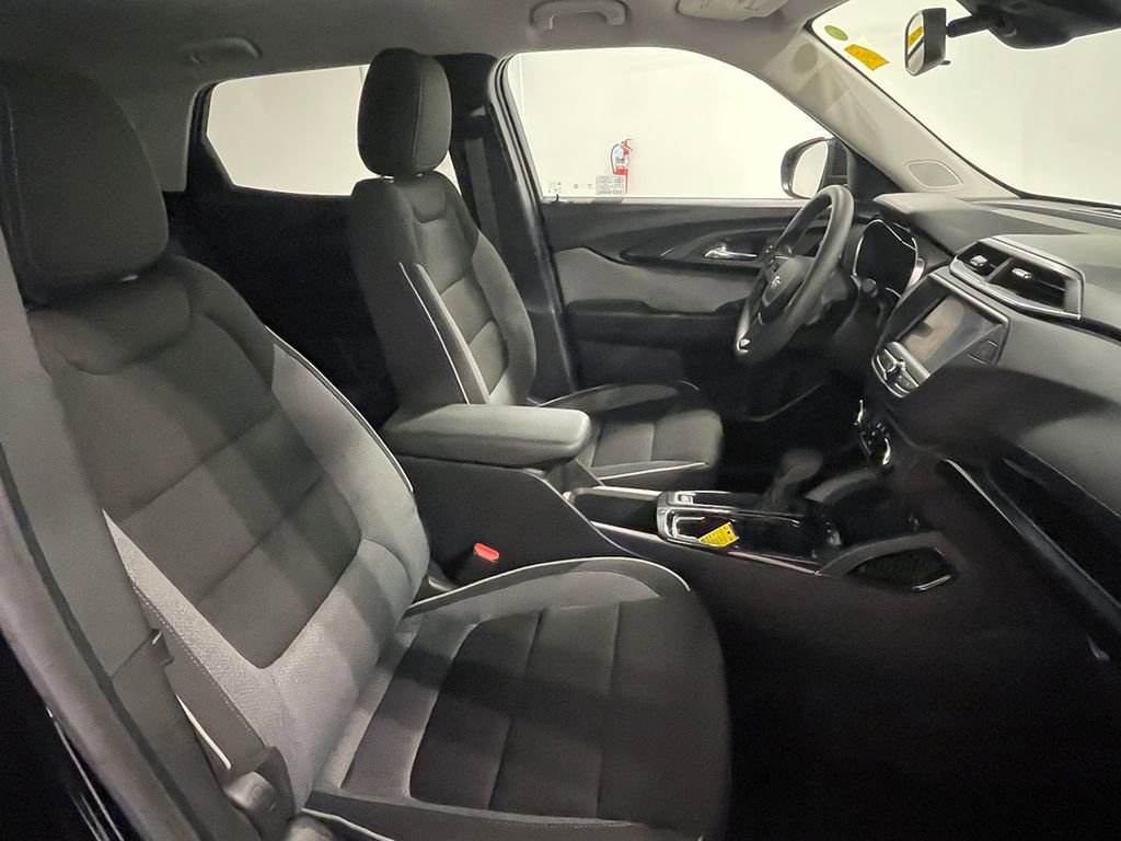 Used 2023 Chevrolet TrailBlazer LT image 26