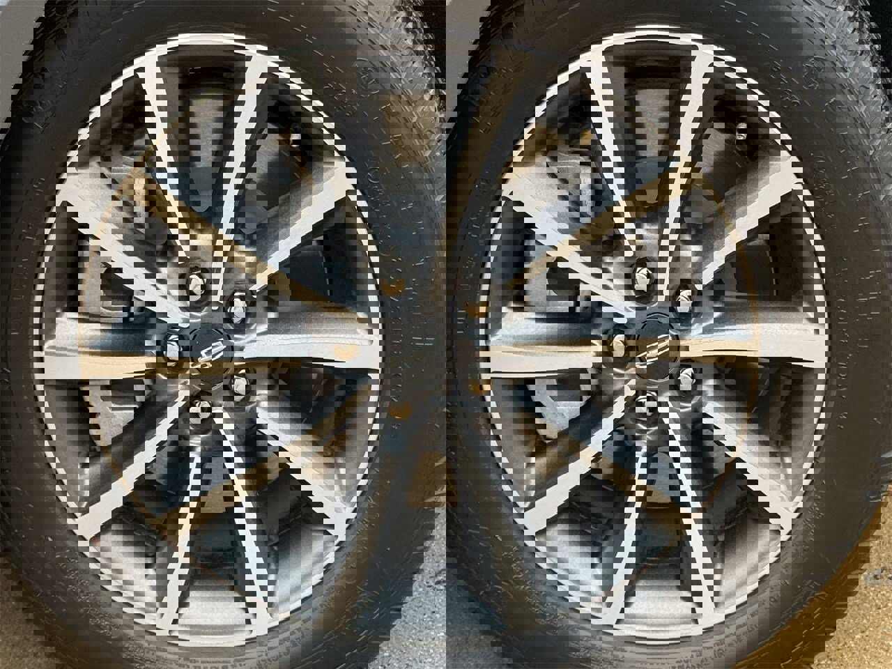 Used 2021 Lincoln Nautilus FWD image 8