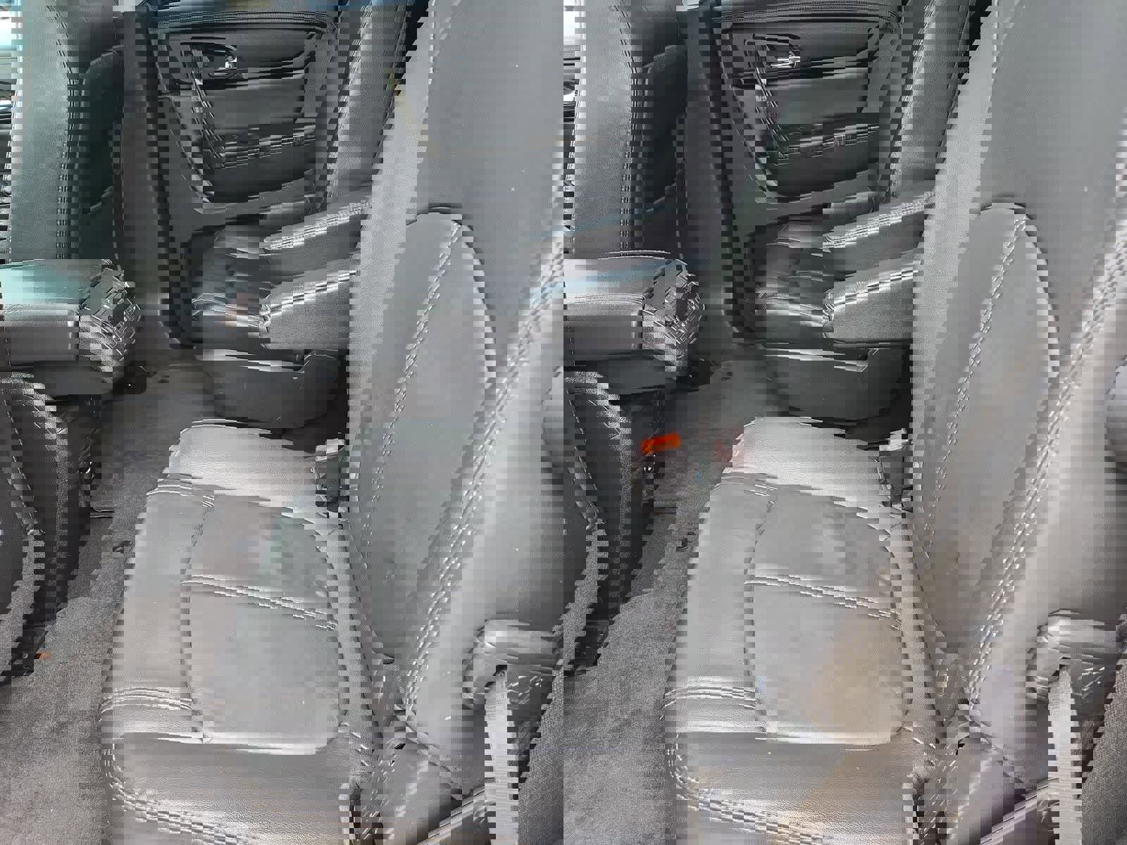 Used 2016 GMC Acadia SLT w/ Open Road Package AWD/4WD image 18