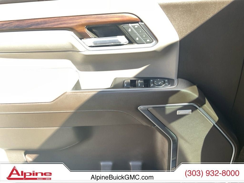 Used 2023 GMC Sierra 1500 SLT w/ SLT Premium Package AWD/4WD image 19