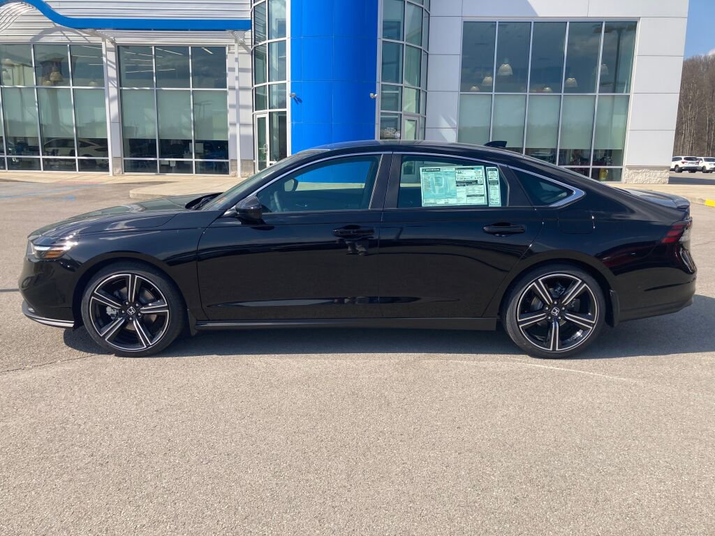 New 2025 Honda Accord Sport image 3