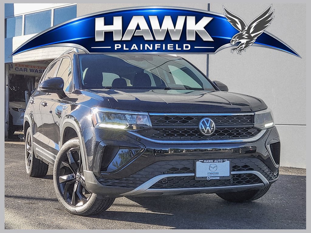 Used 2023 Volkswagen Taos SE w/ Black Wheel Package AWD/4WD image 1