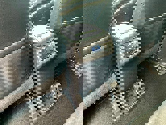 Used 2014 Toyota Highlander Plus image 10