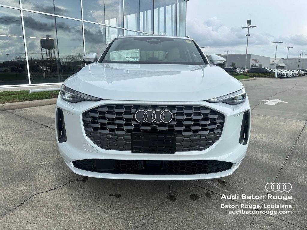 New 2025 Audi Q5 Premium Plus w/ Premium Plus image 2