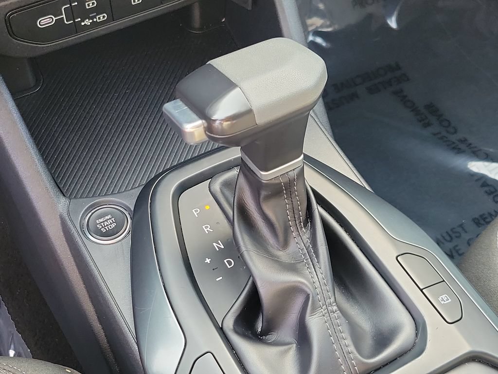 Used 2025 Kia K4 FWD image 26