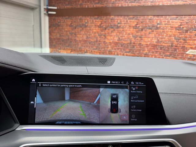 Used 2022 BMW X6 xDrive40i w/ M Sport Package image 21