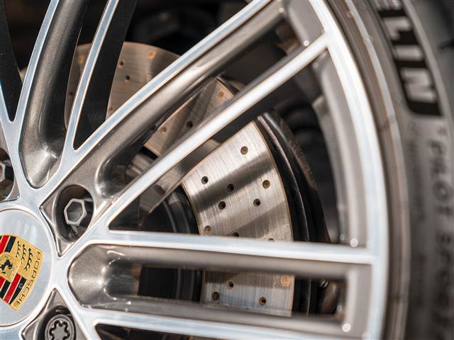 Used 2024 Porsche 718 Cayman GT4 image 14