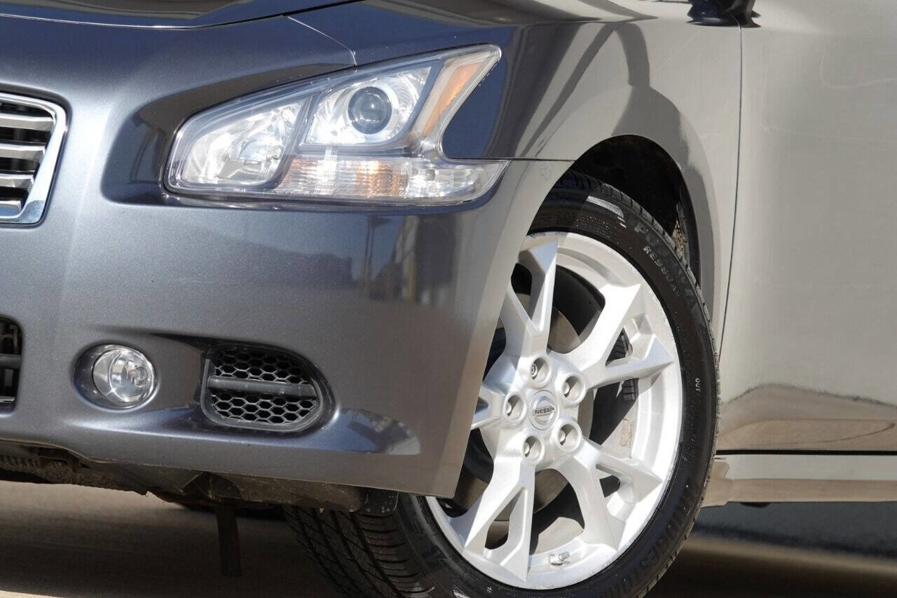 Used 2012 Nissan Maxima 3.5 SV w/ Premium Pkg image 10