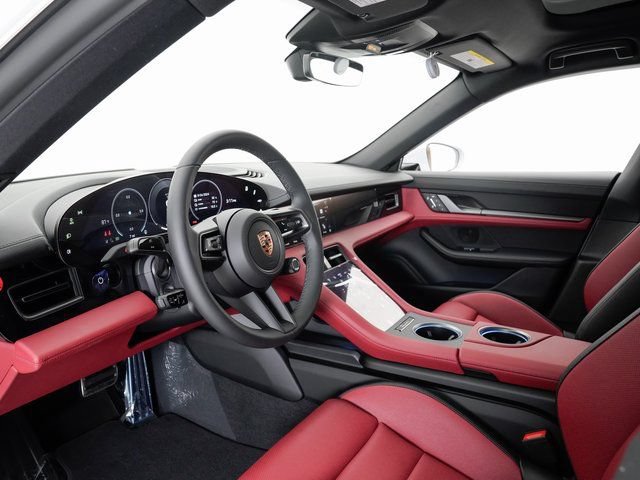 Used 2025 Porsche Taycan 4S AWD/4WD image 4