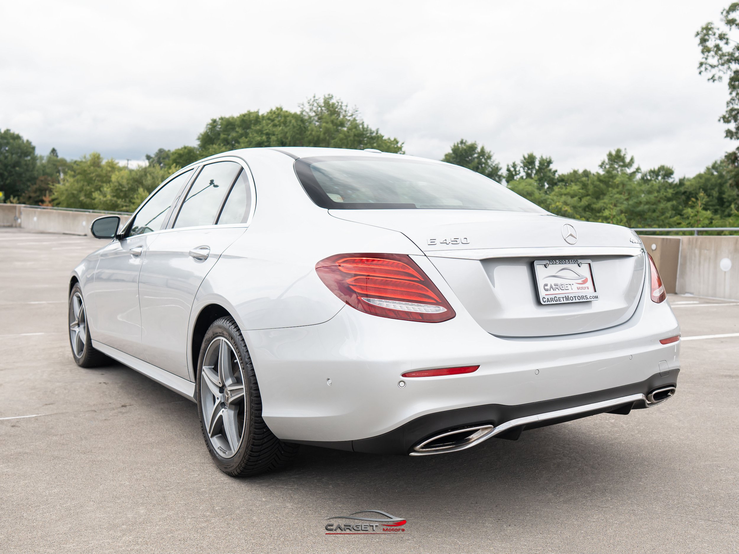 Used 2019 Mercedes-Benz E 450 4MATIC Sedan w/ Driver Assistance Package image 5