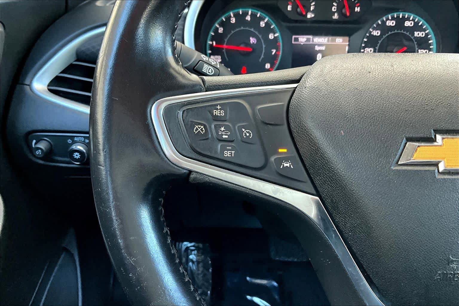 Used 2022 Chevrolet Malibu RS image 23