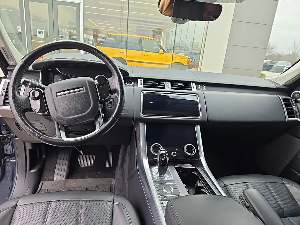 Used 2018 Land Rover Range Rover Sport HSE image 13