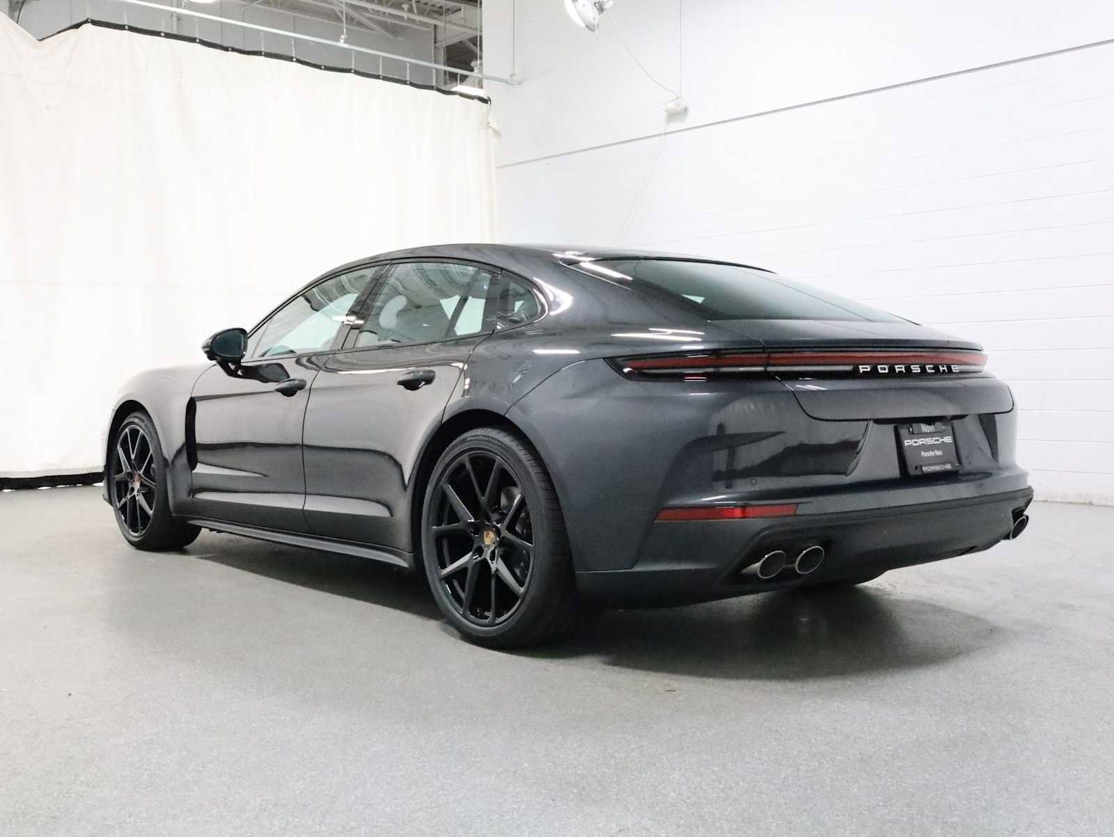 New 2026 Porsche Panamera 4 AWD/4WD image 3