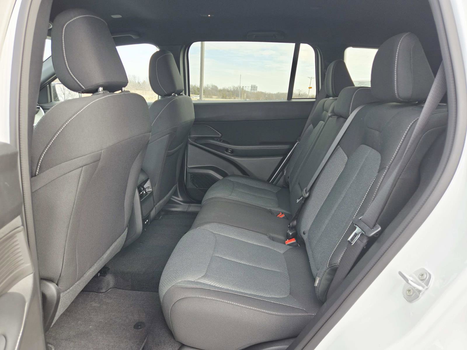 New 2026 Jeep Cherokee Laredo image 12