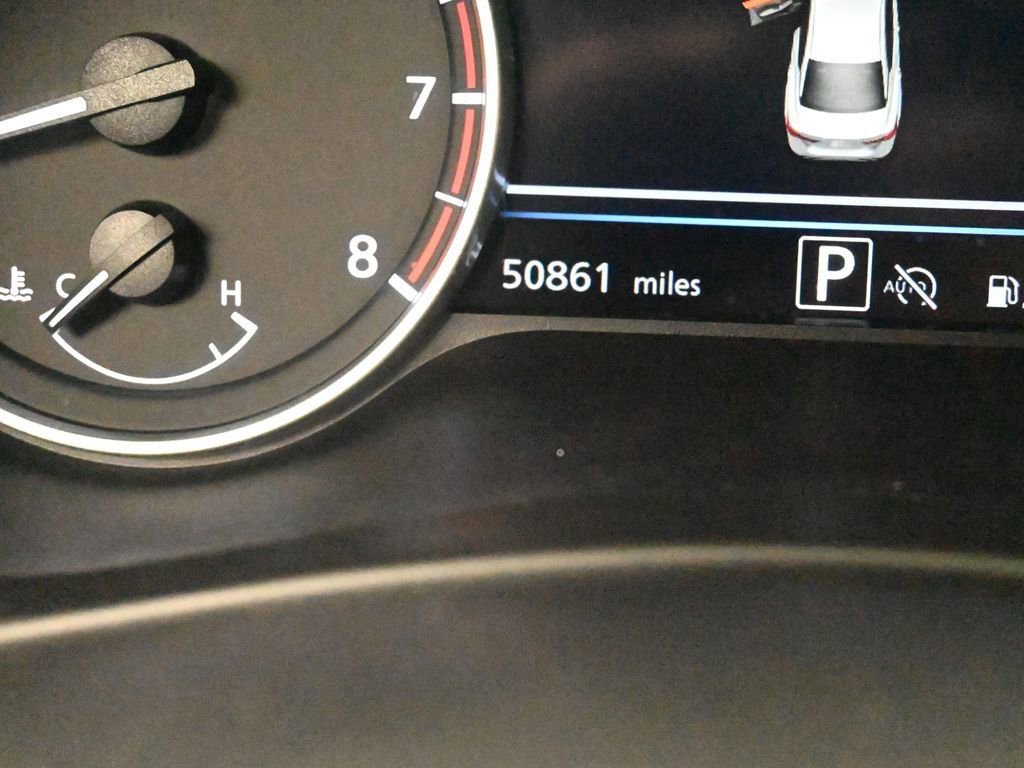 Used 2024 Nissan Sentra SV image 35