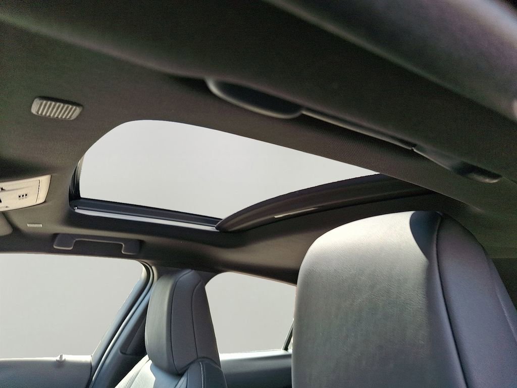 Used 2023 Lexus UX 250h AWD w/ Accessory Package (Z2) image 15