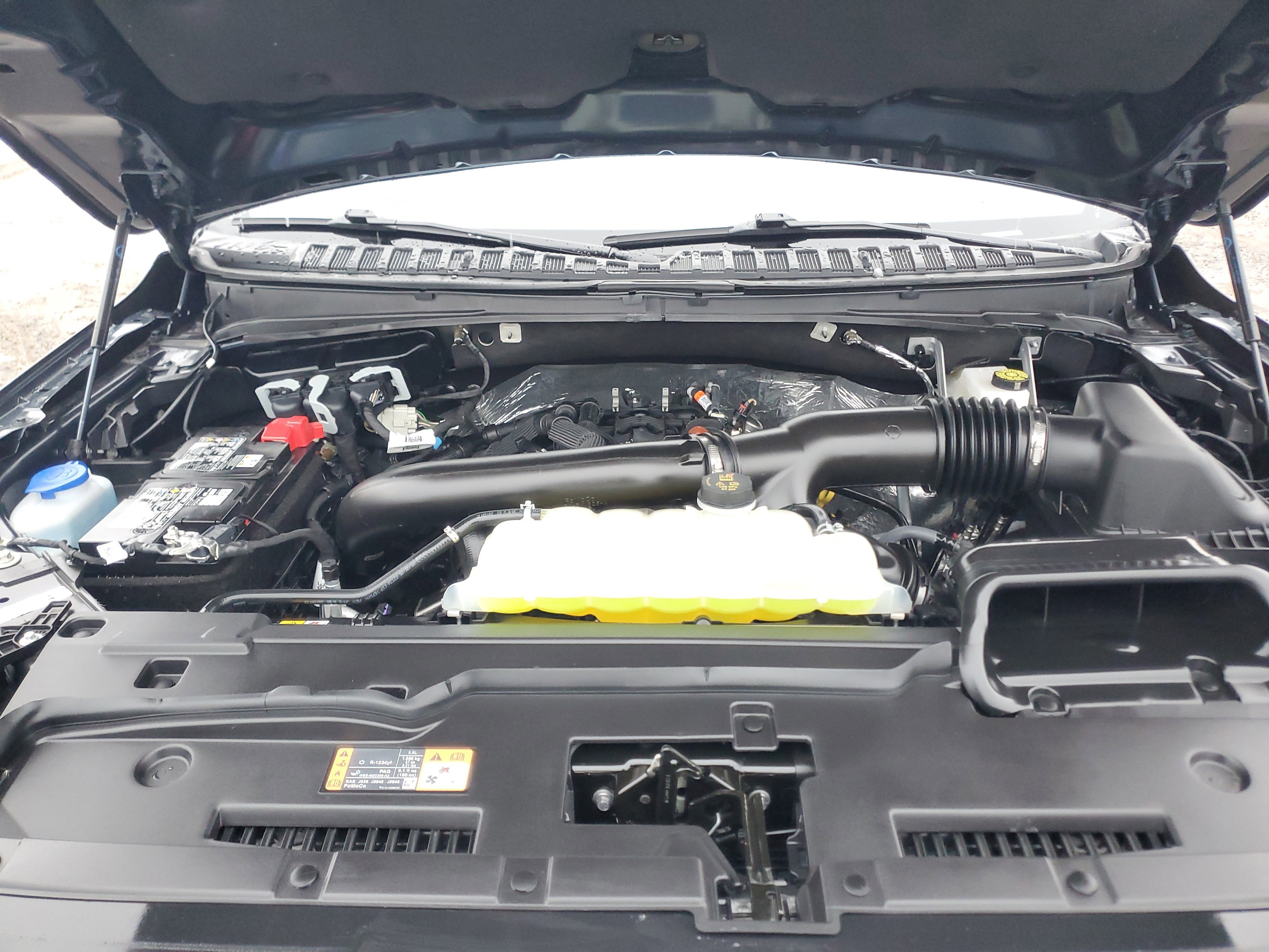 Certified 2025 Lincoln Navigator Reserve image 8