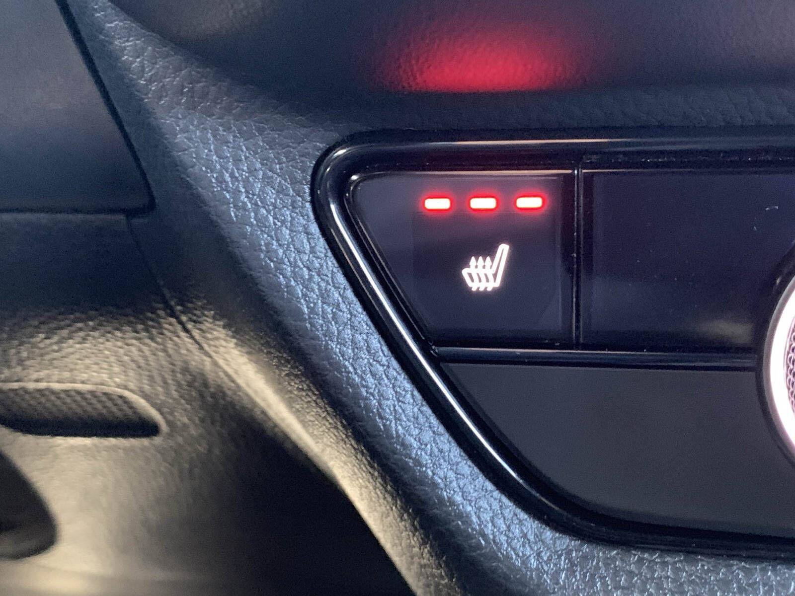 Certified 2025 Honda HR-V Sport image 22