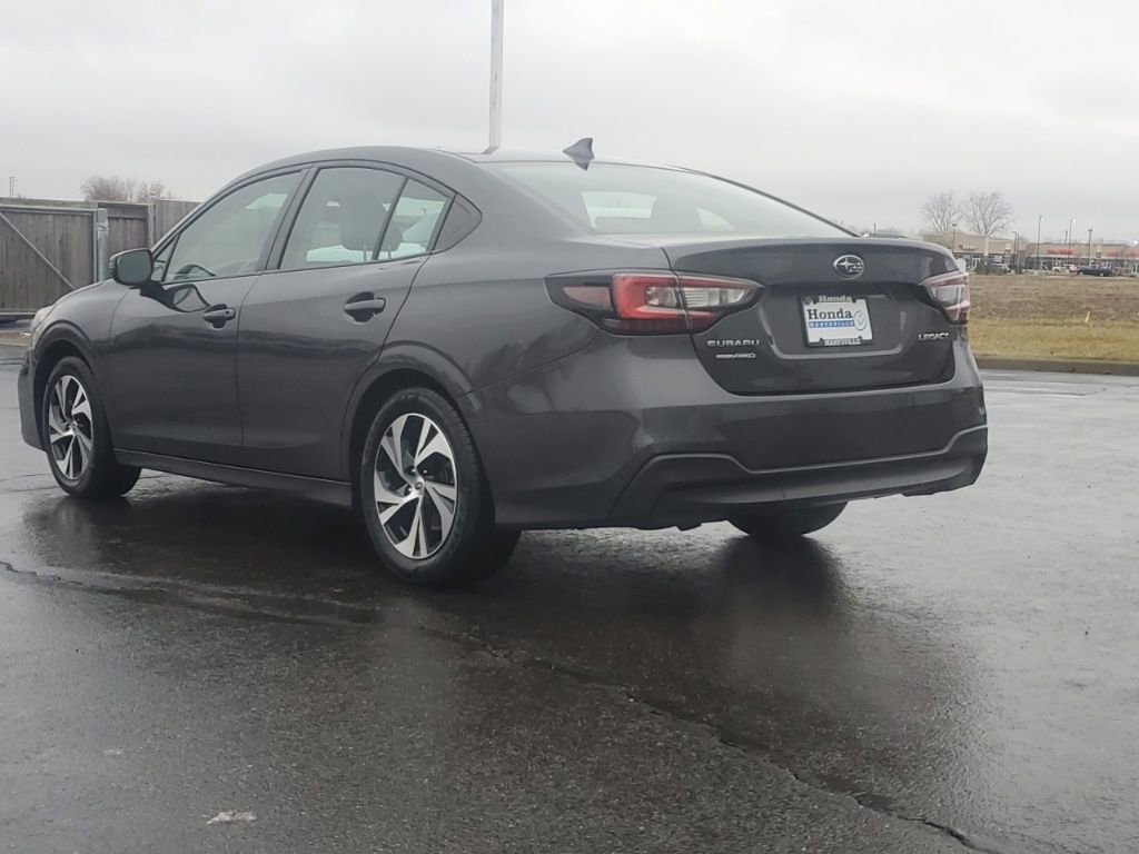 Used 2024 Subaru Legacy Premium image 4