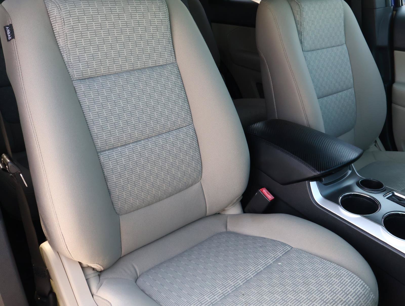 Used 2013 Ford Explorer XLT FWD image 16