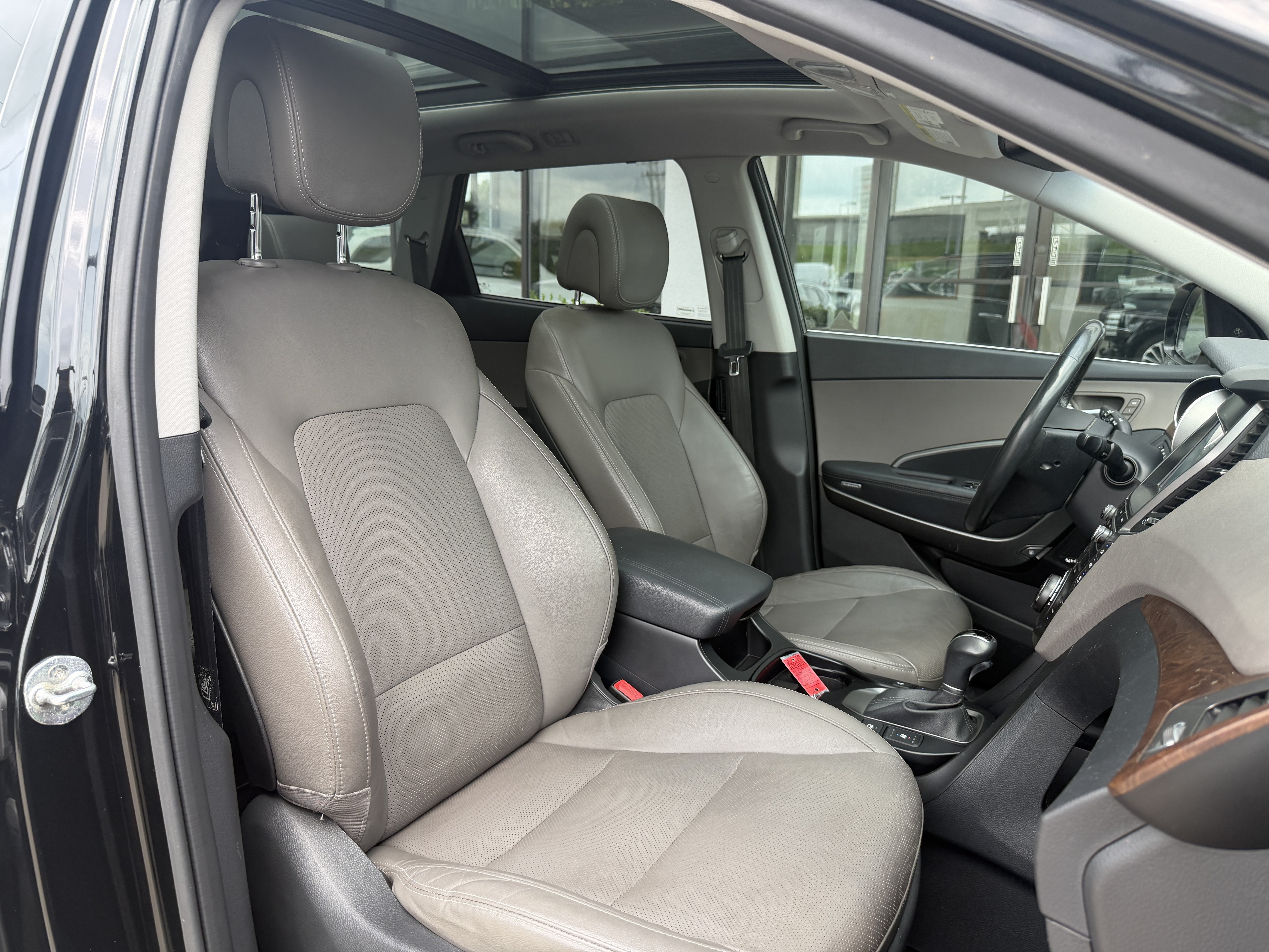 Used 2019 Hyundai Santa Fe XL w/ Cargo Package FWD image 23