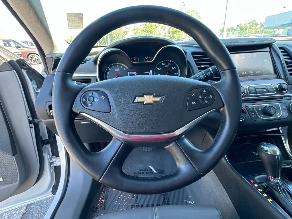 Used 2017 Chevrolet Impala LT w/ Leather Package FWD image 11