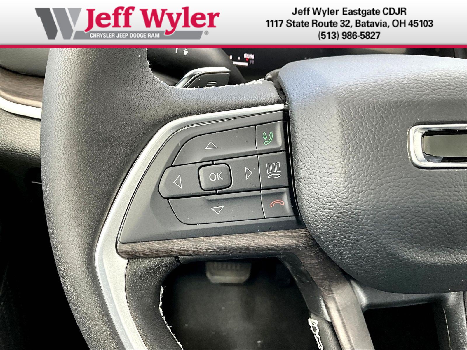 New 2026 Jeep Grand Cherokee Altitude AWD/4WD image 22