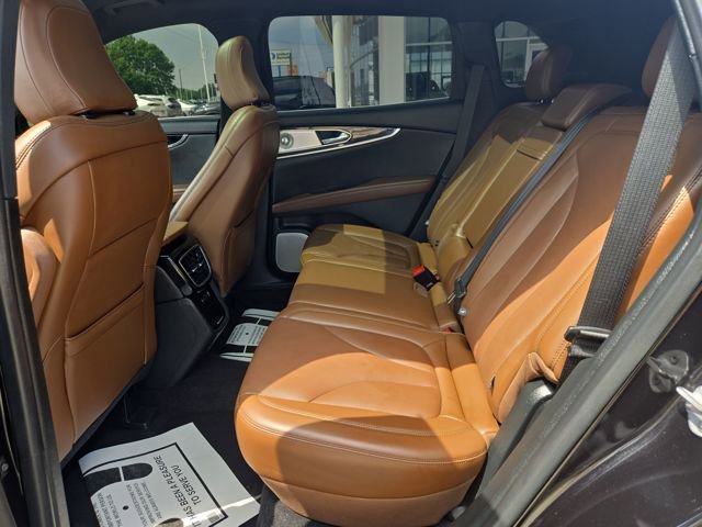 Used 2022 Lincoln Nautilus Reserve w/ Equipment Group 202A AWD/4WD image 24