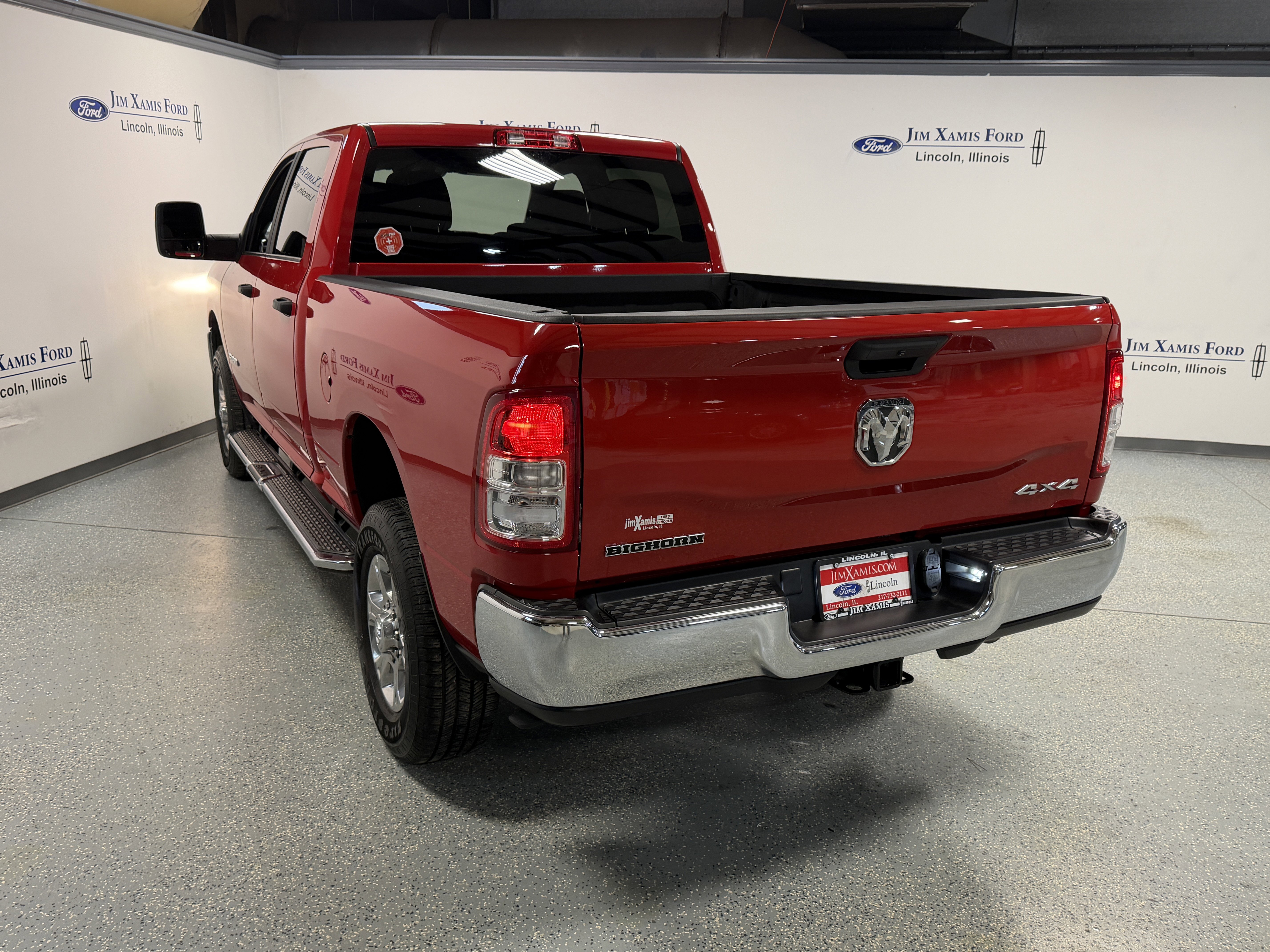 Used 2024 RAM 2500 Big Horn w/ Bed Utility Group image 4