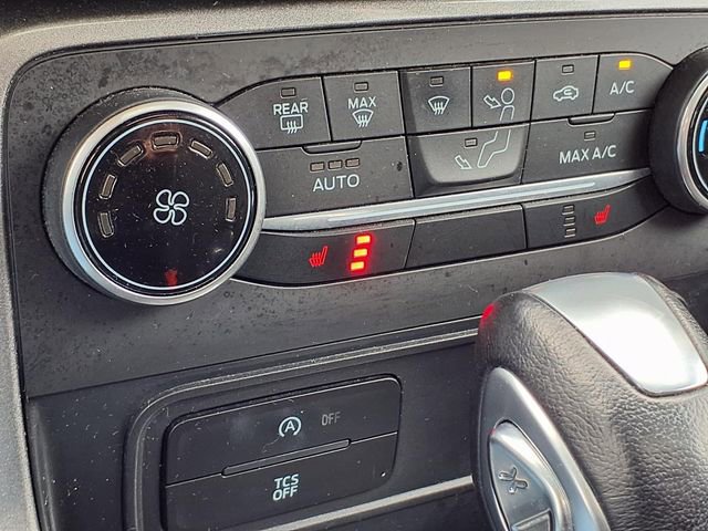 Used 2018 Ford EcoSport SE w/ SE Convenience Package image 5