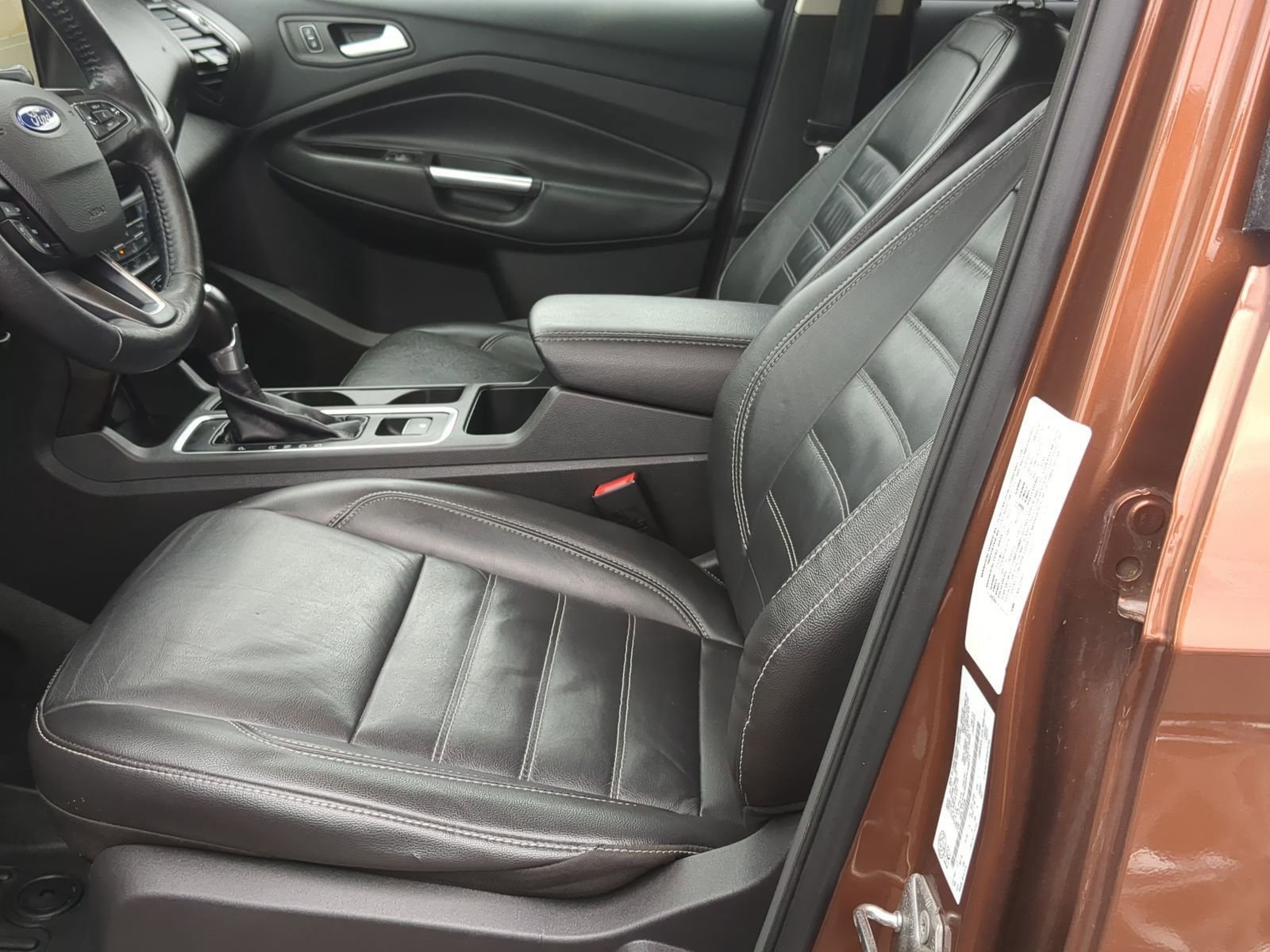 Used 2017 Ford Escape Titanium w/ Canadian Touring Package image 21