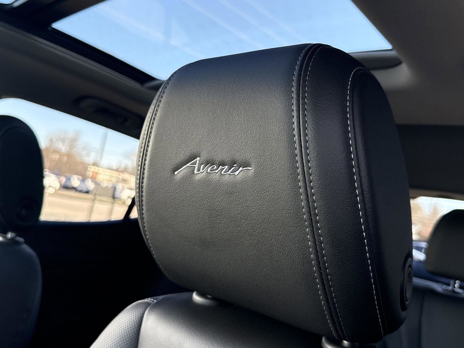 Used 2025 Buick Encore GX Avenir w/ Avenir Technology Package image 24