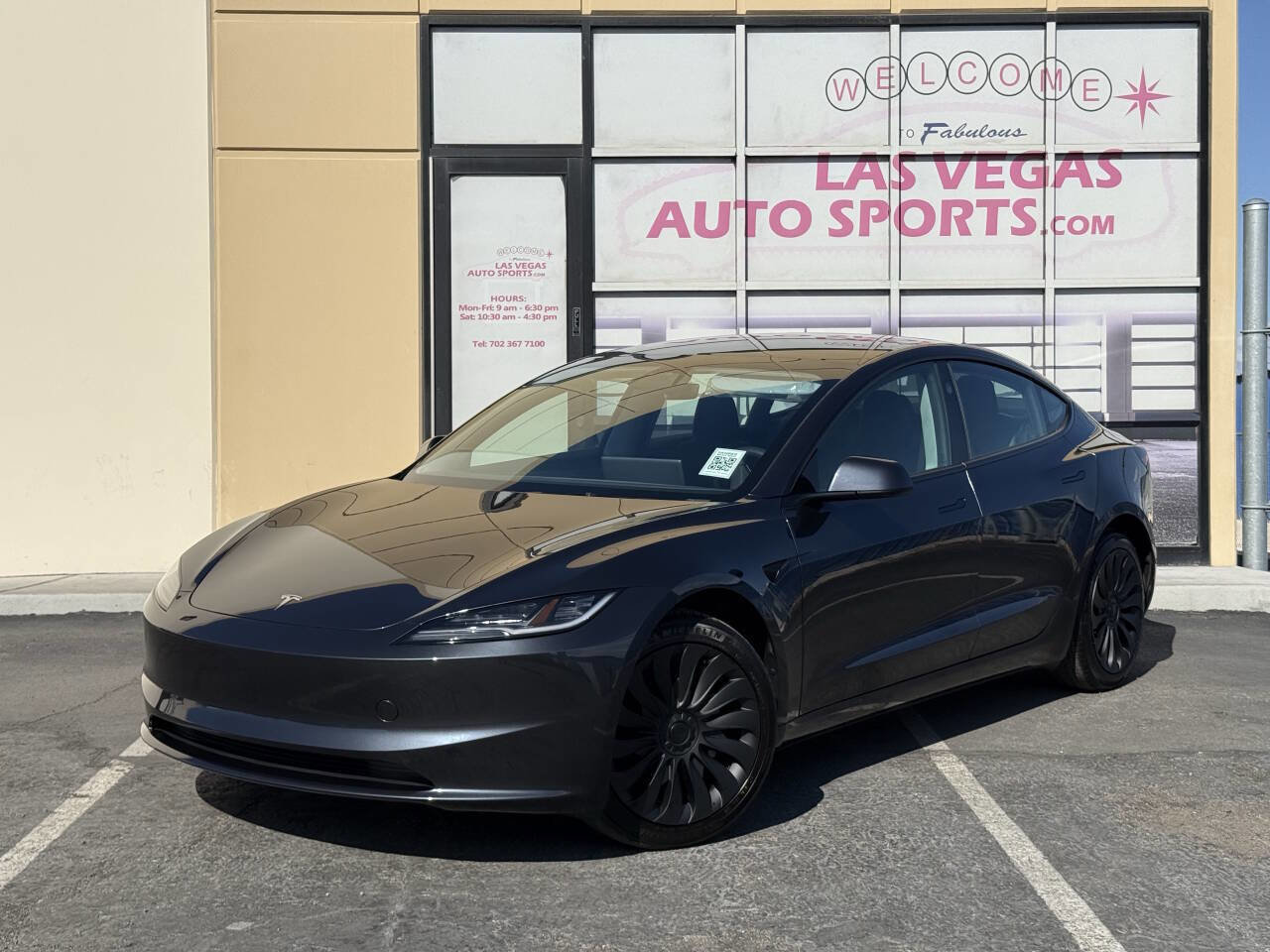 Used 2025 Tesla Model 3 Long Range image 4