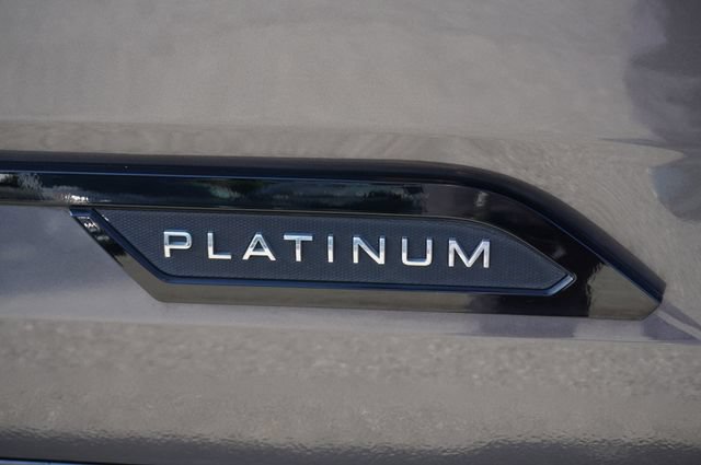 Used 2023 Toyota Tundra Platinum AWD/4WD image 37