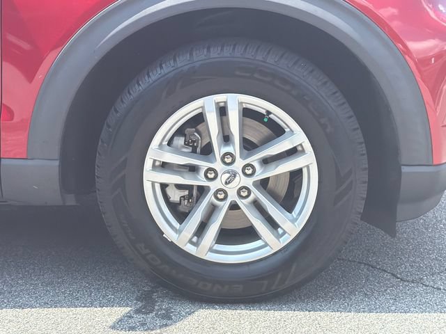 Certified 2020 Ford Explorer XLT w/ Comfort Package AWD/4WD image 14