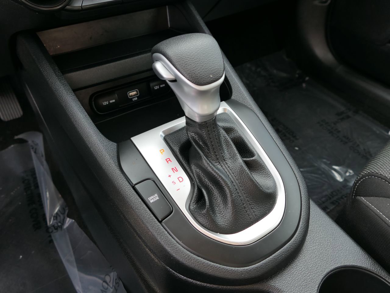 Used 2022 Kia Forte LXS image 23