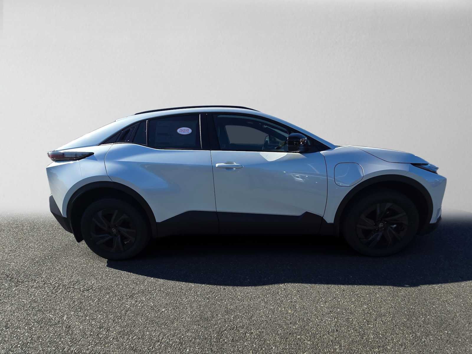 New 2026 Toyota C-HR AWD/4WD image 2