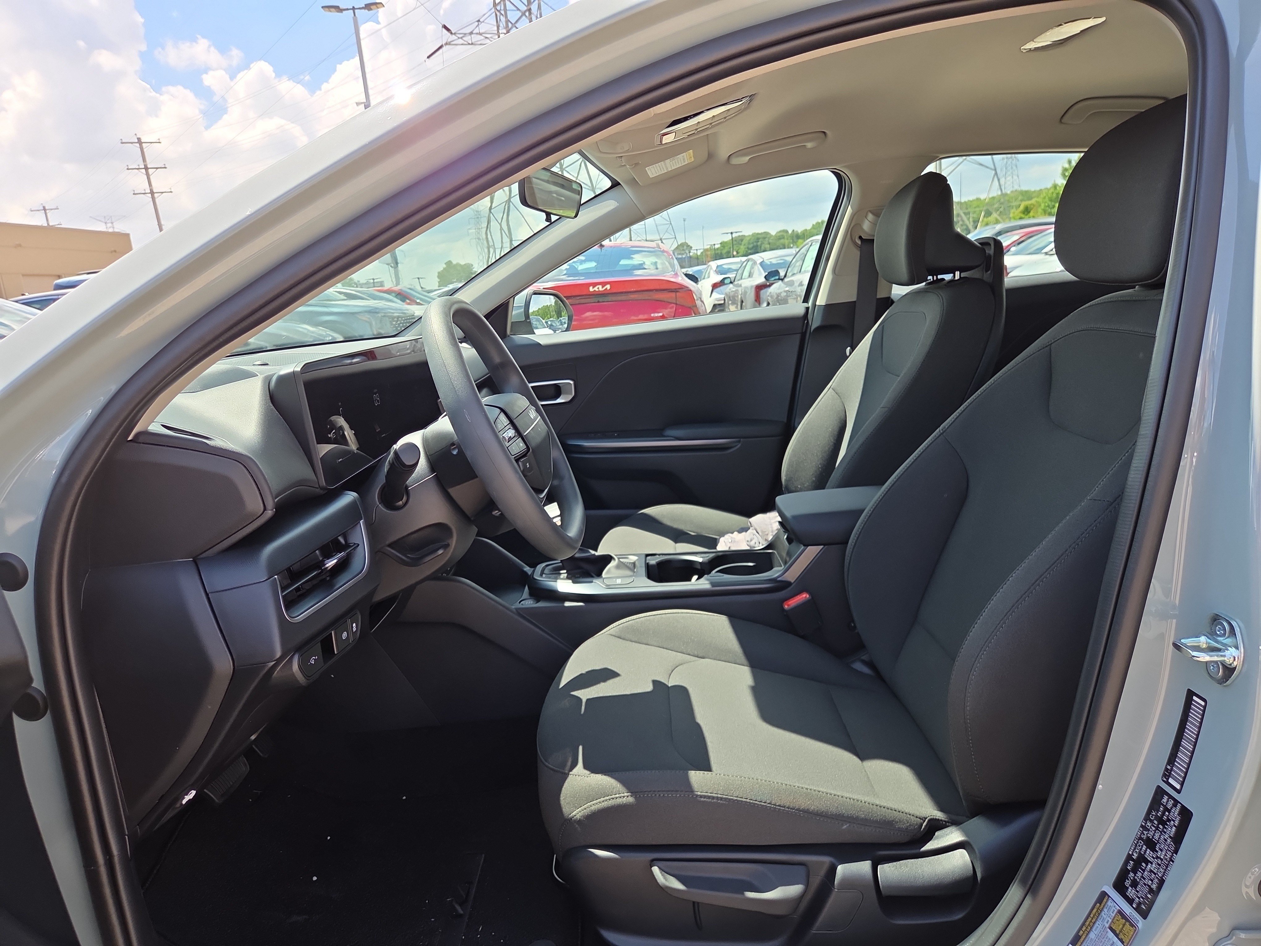 New 2026 Kia K4 FWD image 5