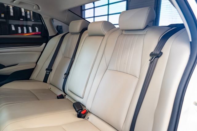 Used 2019 Honda Accord Touring image 27