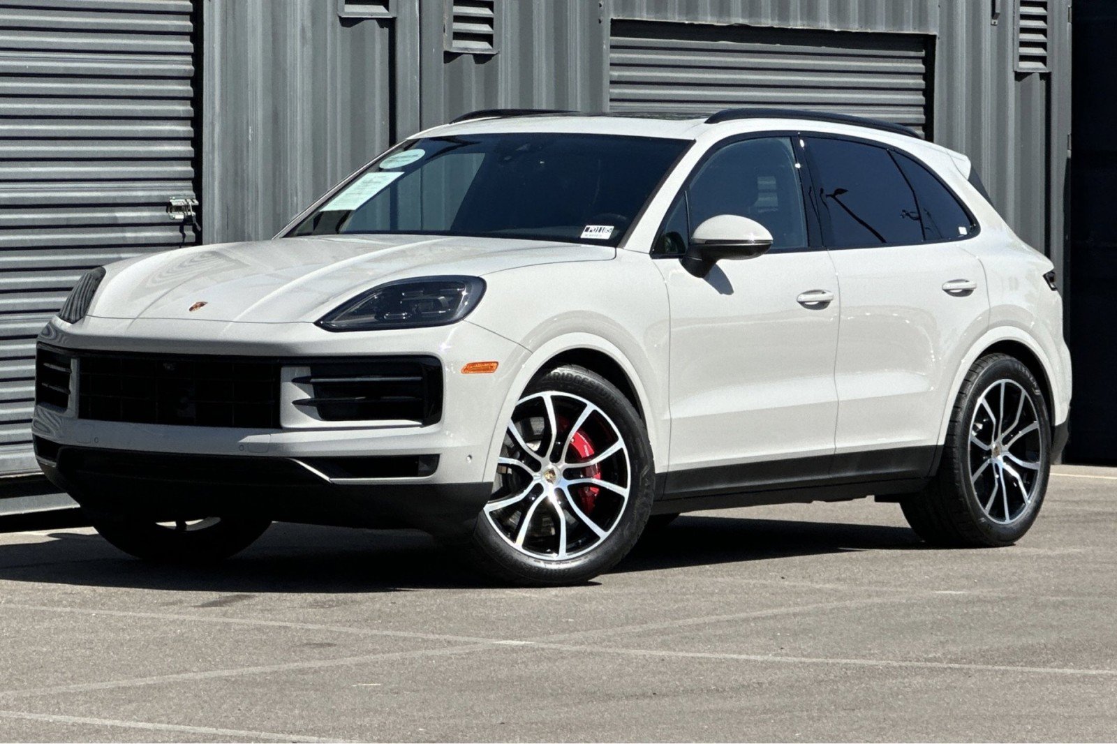Certified 2024 Porsche Cayenne S AWD/4WD image 1