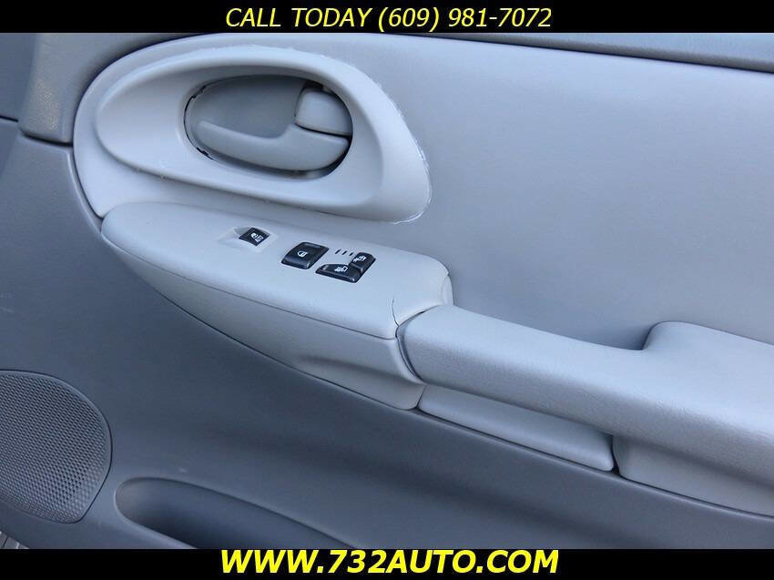 Used 2008 Chevrolet TrailBlazer LT w/ Sun And 6-Disc Cd Package AWD/4WD image 19