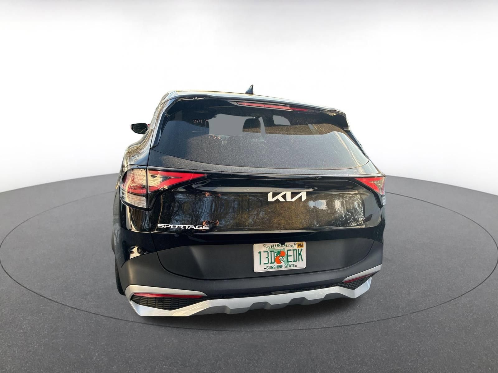 Used 2025 Kia Sportage LX image 7
