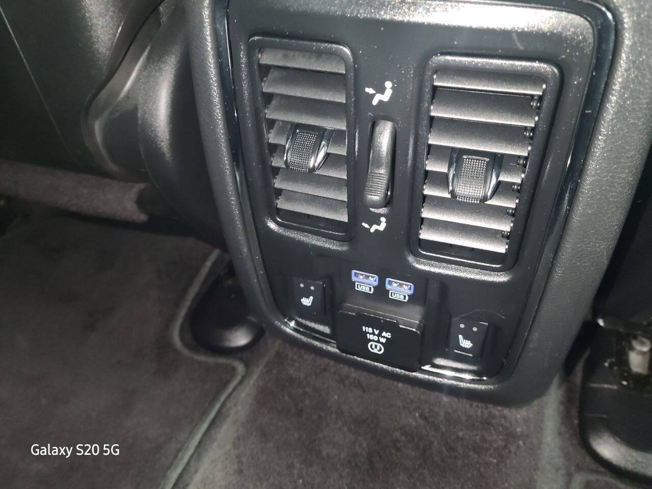 Used 2018 Jeep Grand Cherokee Overland image 21