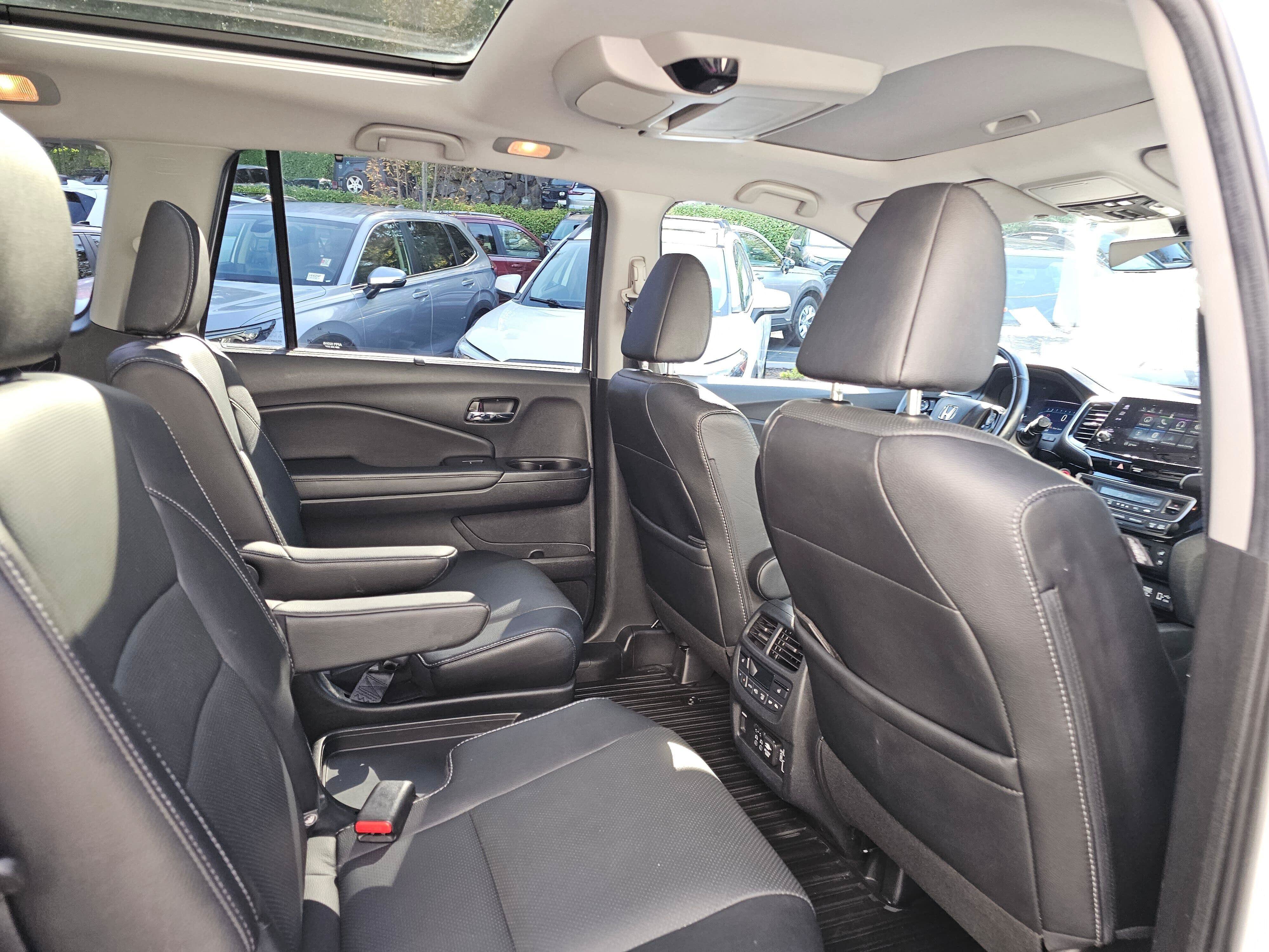 Used 2022 Honda Pilot Elite image 13