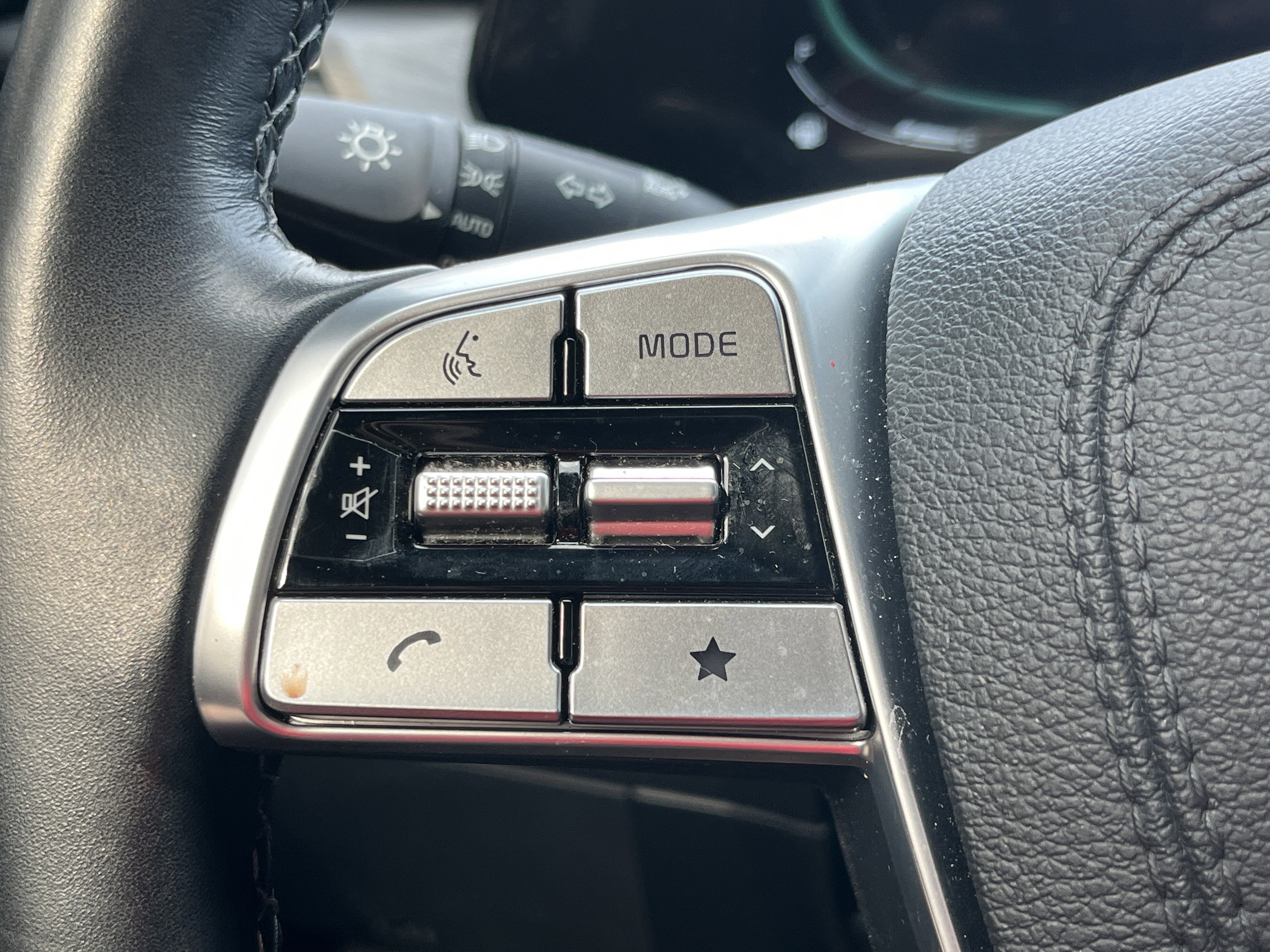 Used 2023 Kia Telluride EX X-Line image 15