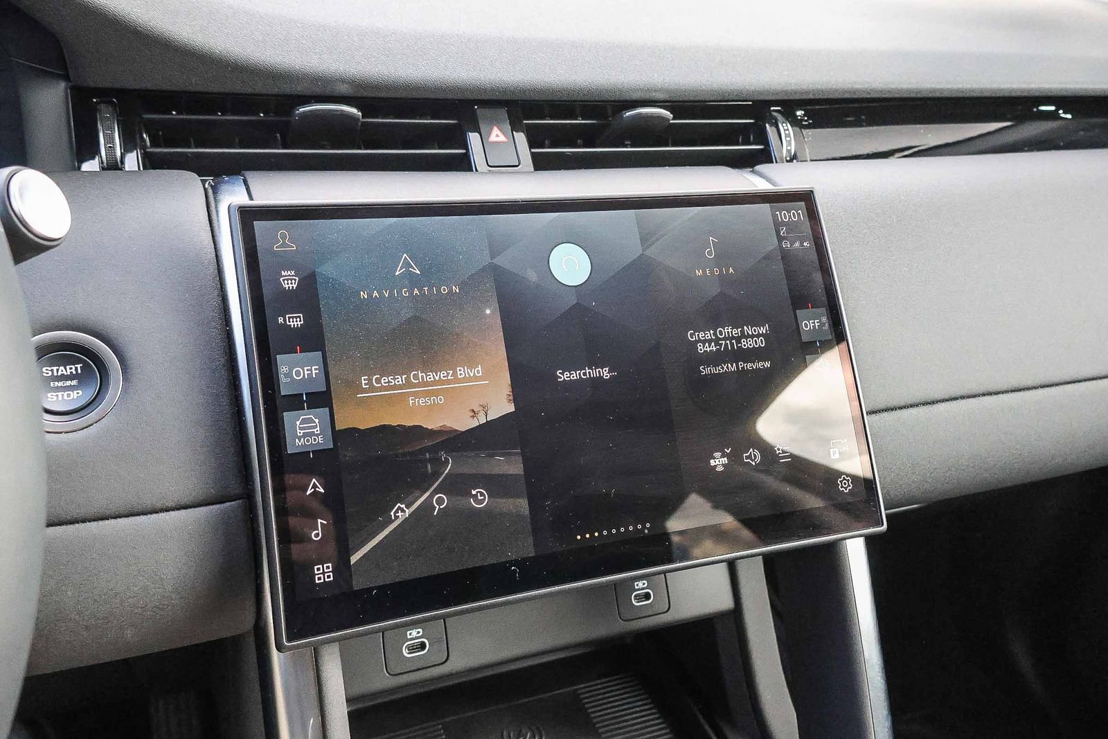 Used 2025 Land Rover Discovery Sport S image 34