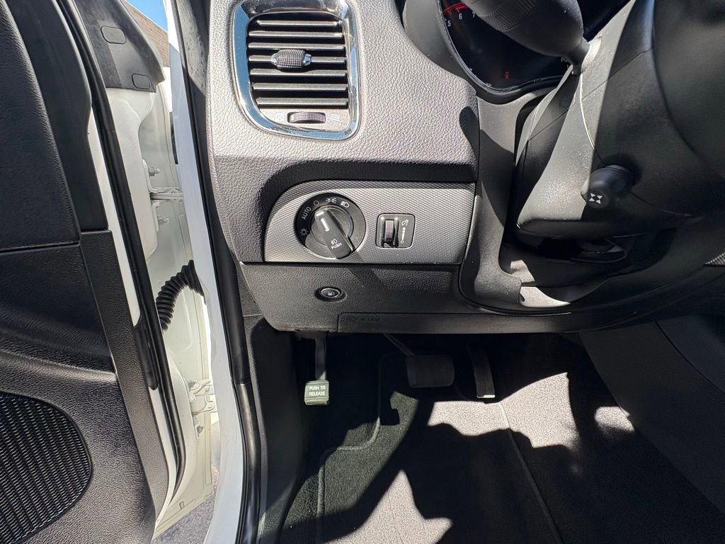 Used 2019 Dodge Durango R/T w/ Blacktop Package AWD/4WD image 14