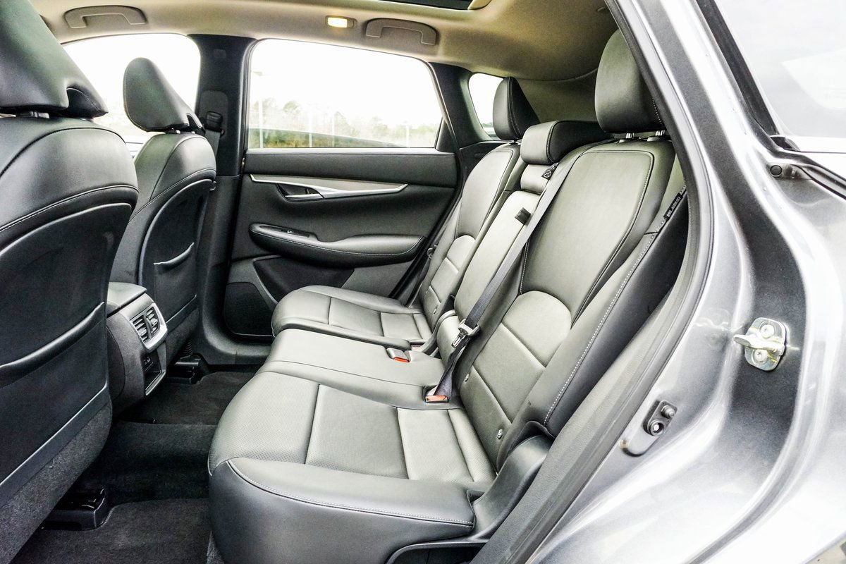 Used 2023 INFINITI QX50 Luxe w/ Cargo Package image 39