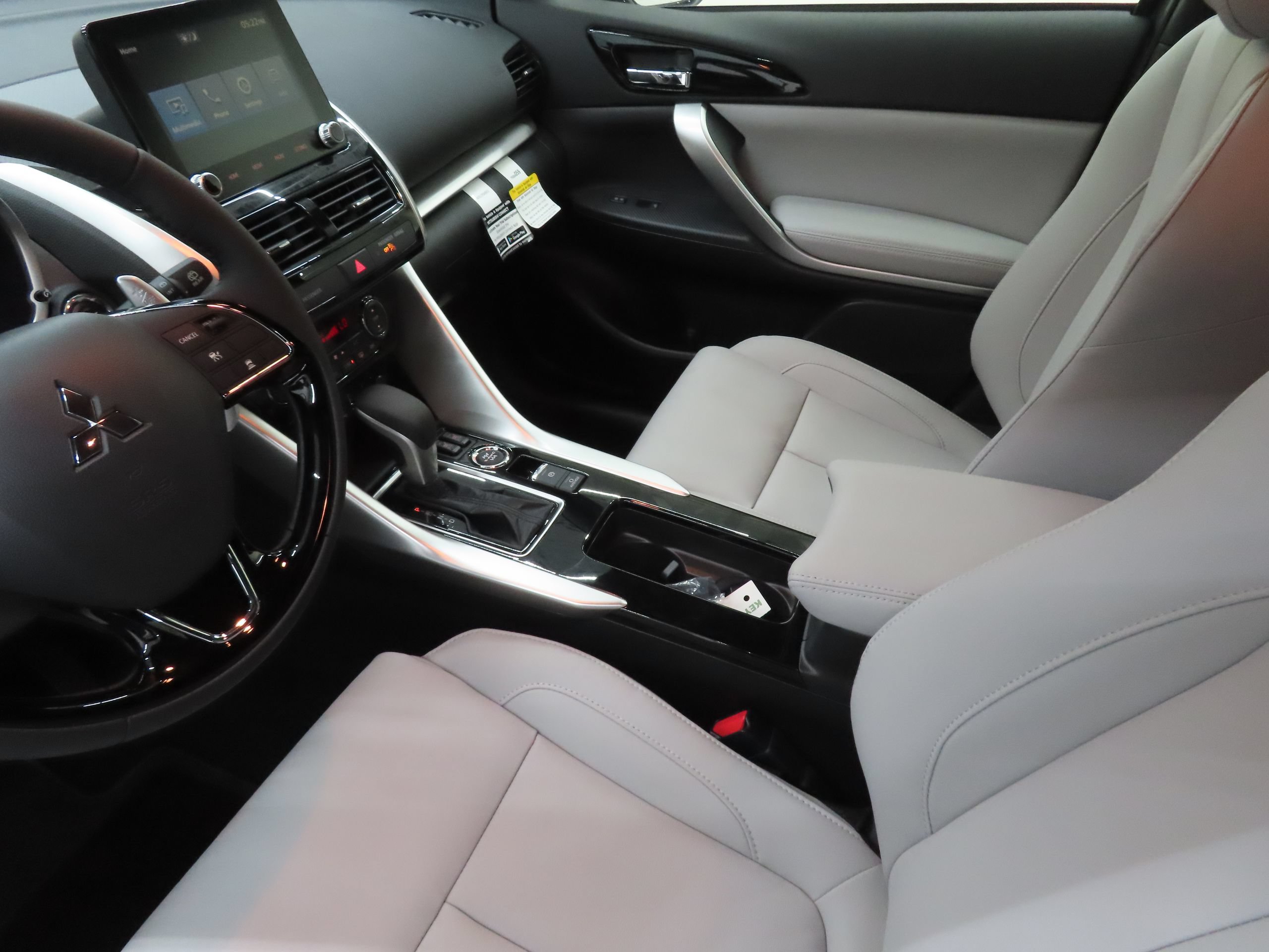 New 2026 Mitsubishi Eclipse Cross SEL AWD/4WD image 20