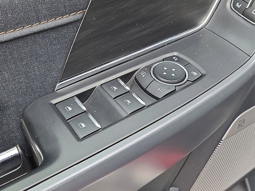 Used 2024 Ford F150 Lariat w/ FX4 Off-Road Package AWD/4WD image 22